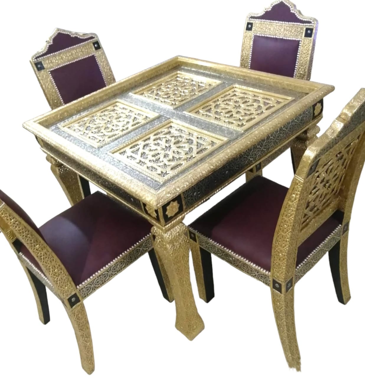 table 4chaises 17000dh_4 Table traditionnel de Luxe - 4 chaises – Image 4